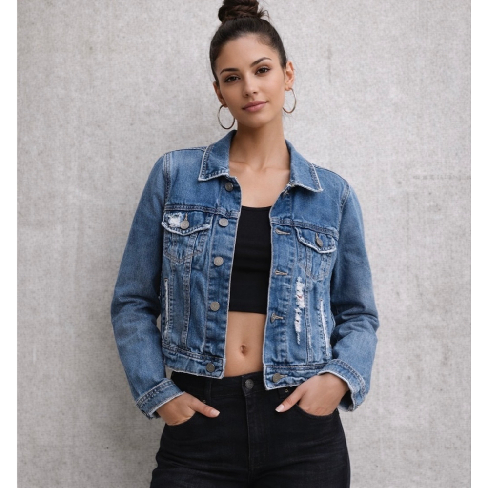 36. FREE PEOPLE Jacket Cropped Distressed Denim Jean Jacket Y2K Size 2